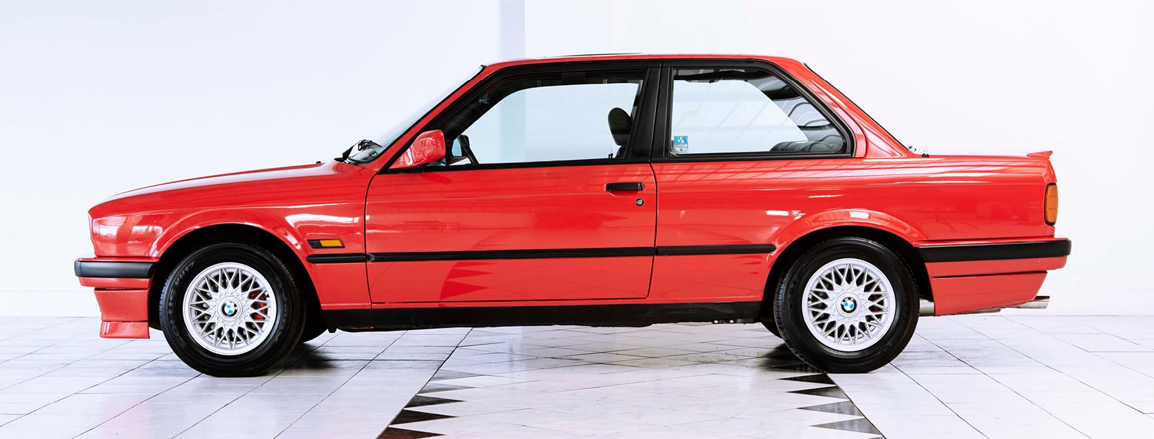 BMW 318is E30 : une GTi à Munich